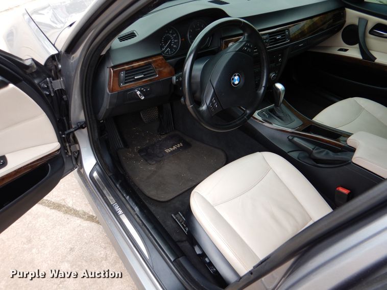 image for item HC9302 2009 BMW 328i
