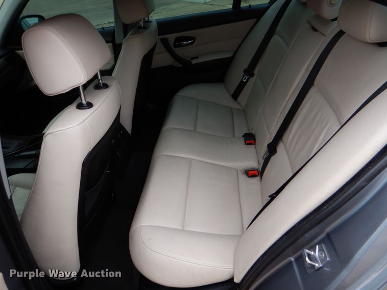 image for item HC9302 2009 BMW 328i