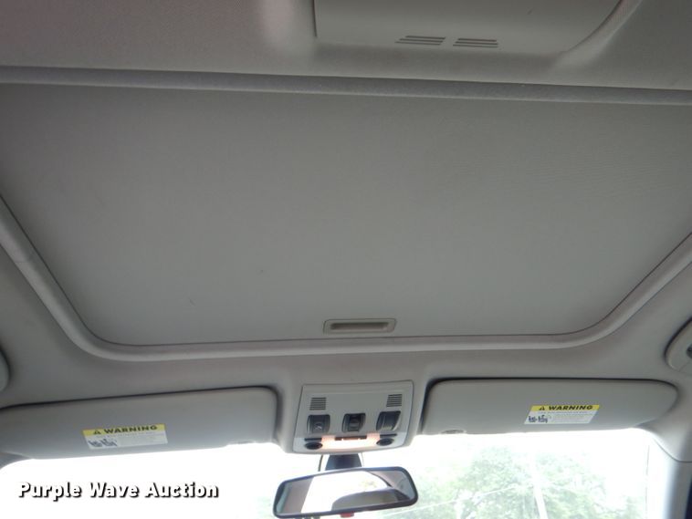 image for item HC9302 2009 BMW 328i