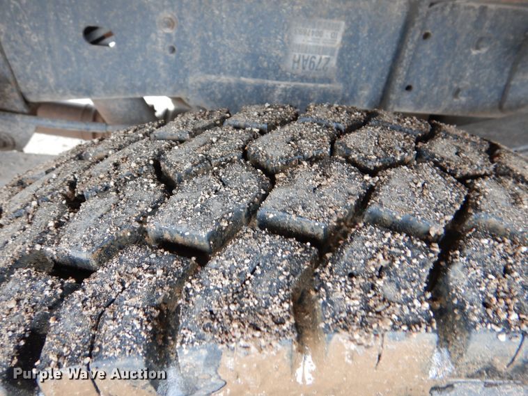 image for item HL9492 2012 Dodge Ram 5500  Crew Cab flatbed truck