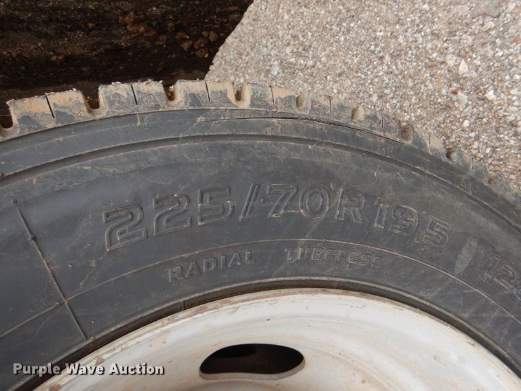 image for item HL9492 2012 Dodge Ram 5500  Crew Cab flatbed truck