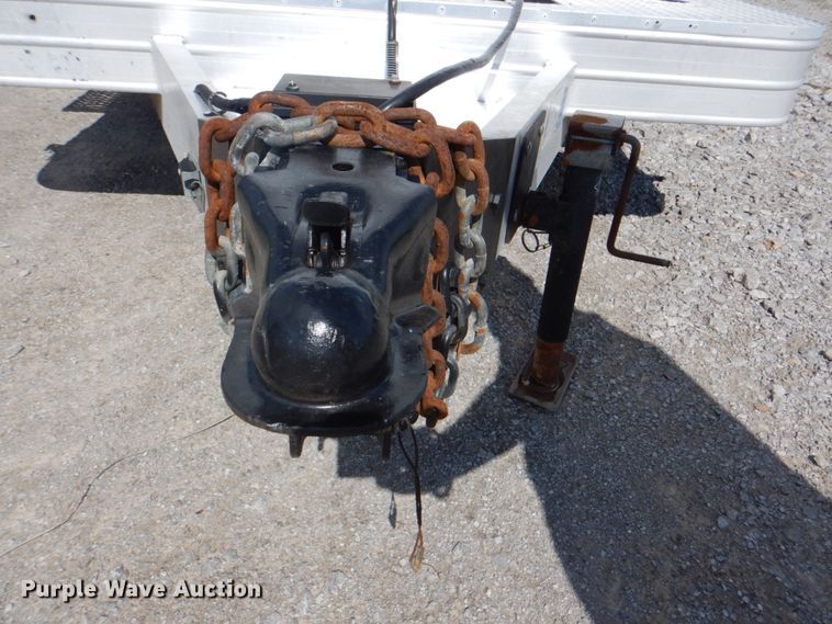 image for item HT9275 1999 Featherlite I627  office trailer