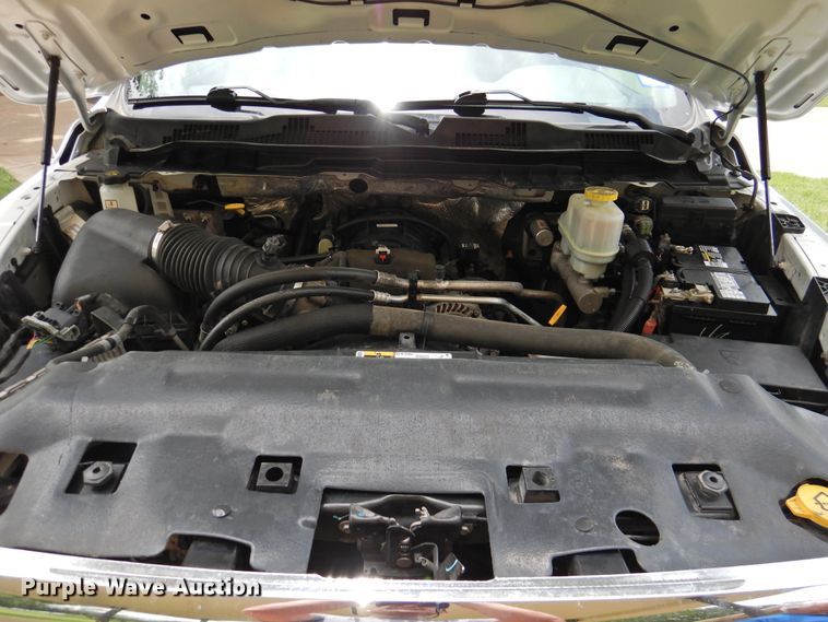 image for item HU9672 2018 Dodge Ram 5500  truck cab and chassis