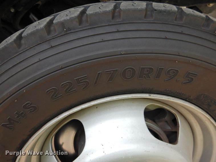 image for item HU9672 2018 Dodge Ram 5500  truck cab and chassis