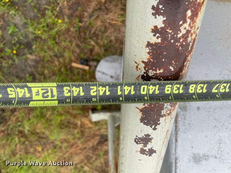 image for item IC9284 Oil tank