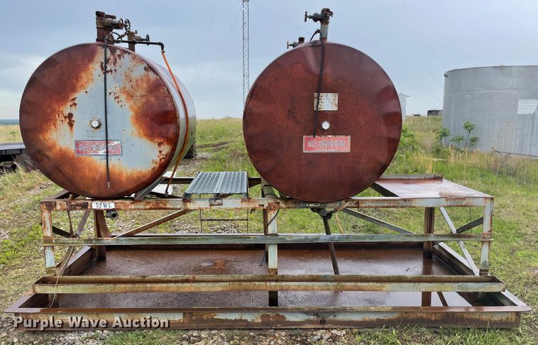 image for item IC9288 Oil storage tanks