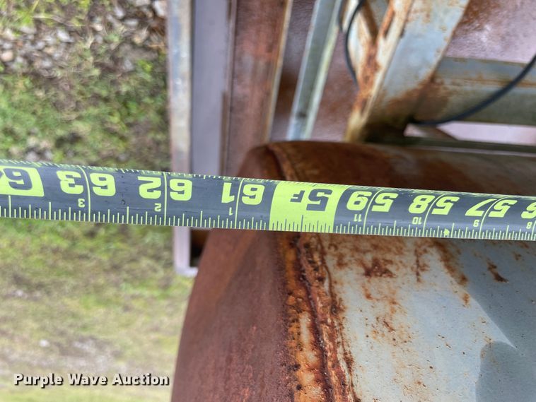 image for item IC9288 Oil storage tanks