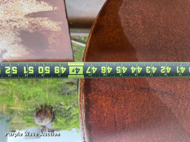 image for item IC9288 Oil storage tanks