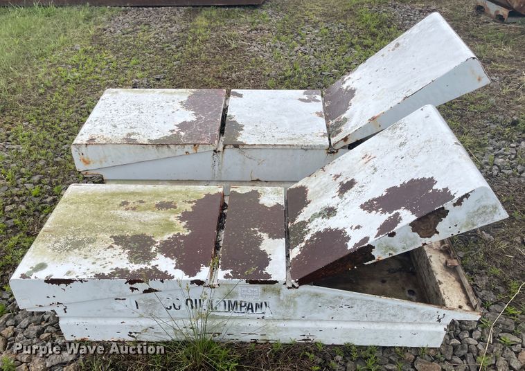 image for item IC9289 (2) toolboxes