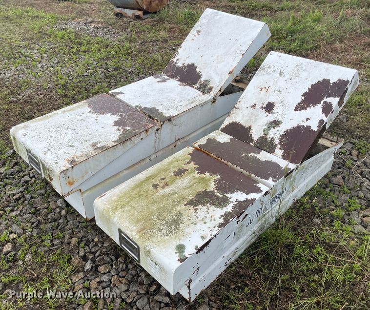 image for item IC9289 (2) toolboxes