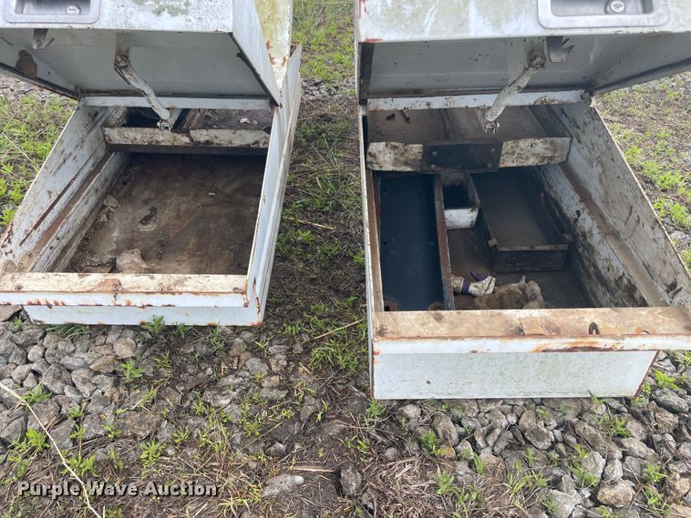 image for item IC9289 (2) toolboxes