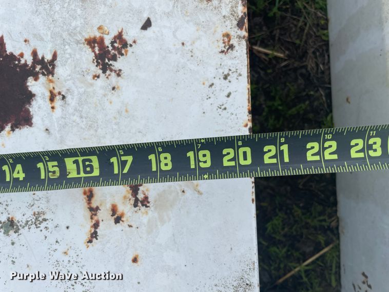 image for item IC9289 (2) toolboxes