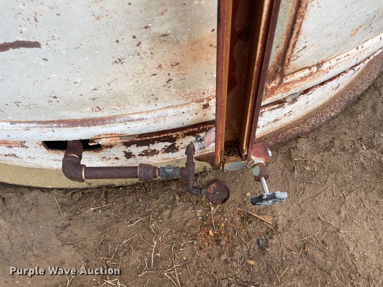 image for item IC9292 Oil storage tank