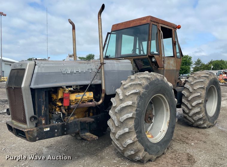 image for item IC9304 White 4-150 Field Boss  4WD tractor