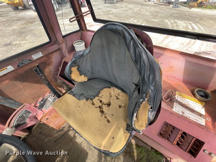 image for item IC9304 White 4-150 Field Boss  4WD tractor