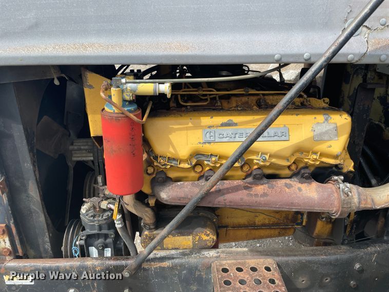 image for item IC9304 White 4-150 Field Boss  4WD tractor