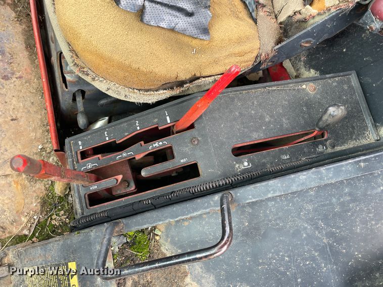 image for item IC9307 International 3588  4WD tractor