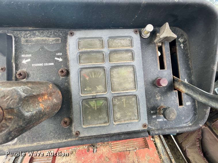 image for item IC9307 International 3588  4WD tractor