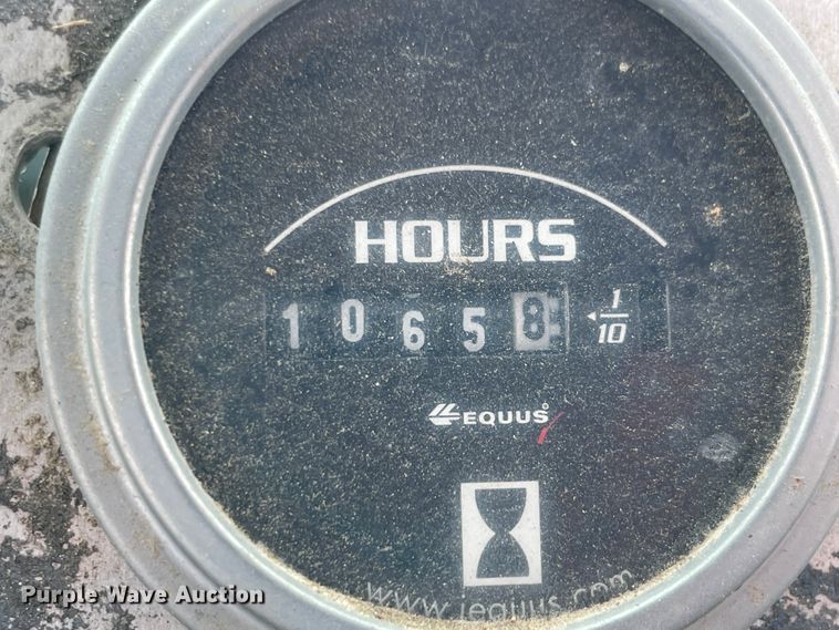 image for item IC9307 International 3588  4WD tractor