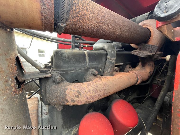 image for item IC9307 International 3588  4WD tractor