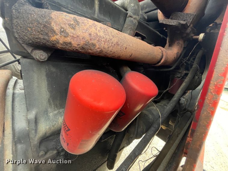 image for item IC9307 International 3588  4WD tractor