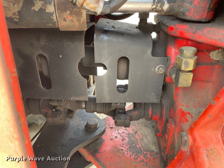 image for item IC9307 International 3588  4WD tractor