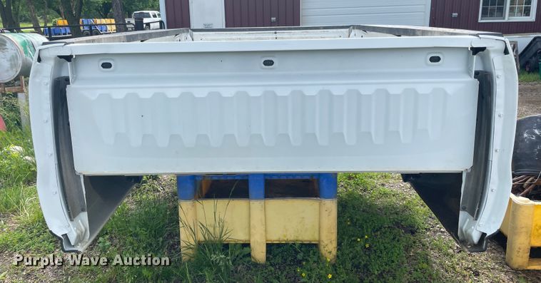 image for item IC9308 Chevrolet Silverado pickup bed