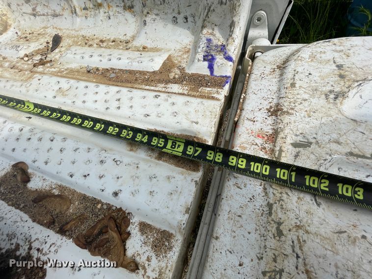 image for item IC9308 Chevrolet Silverado pickup bed