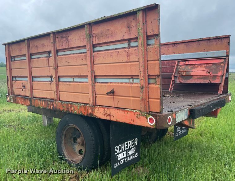 image for item IC9319 Shopbuilt  end dump trailer