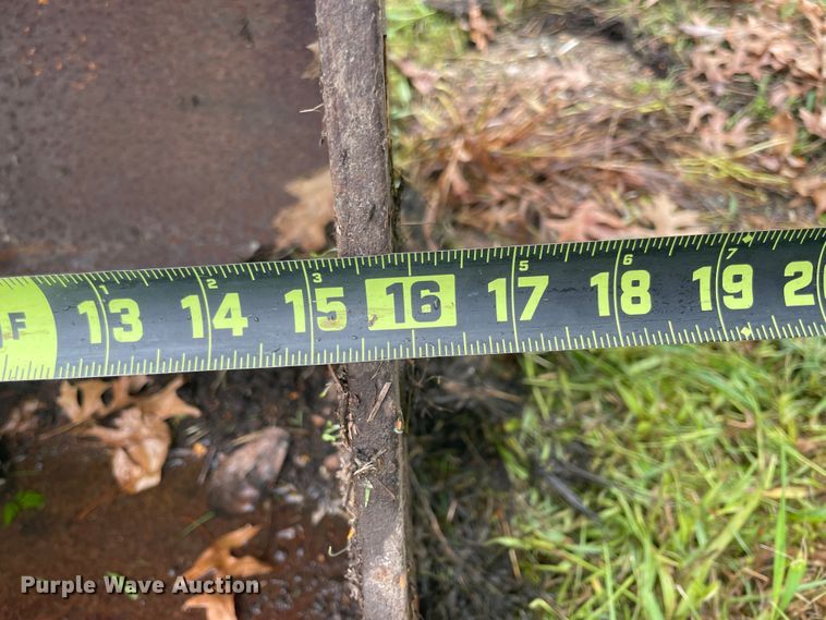 image for item IC9320 JCB  16" backhoe bucket