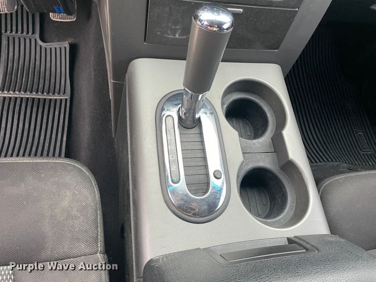 image for item IC9376 2005 Ford F150  SuperCab pickup truck