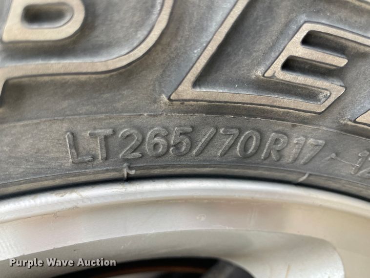 image for item IC9376 2005 Ford F150  SuperCab pickup truck