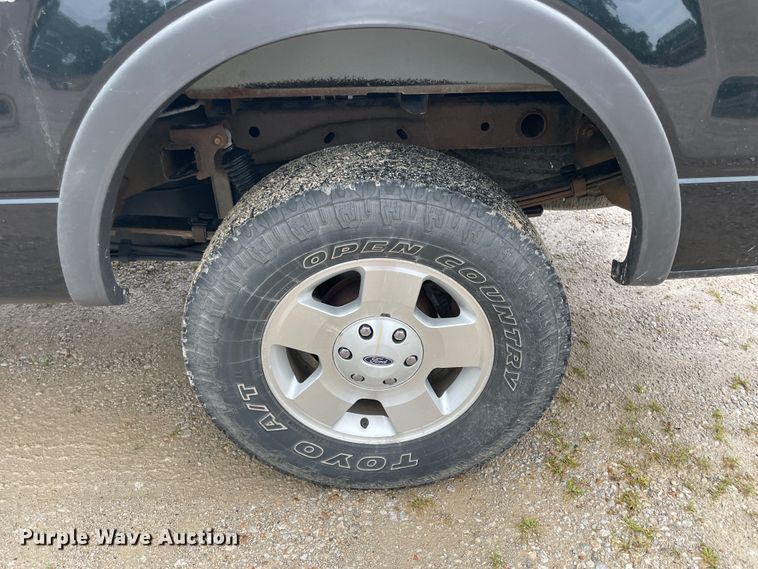 image for item IC9376 2005 Ford F150  SuperCab pickup truck