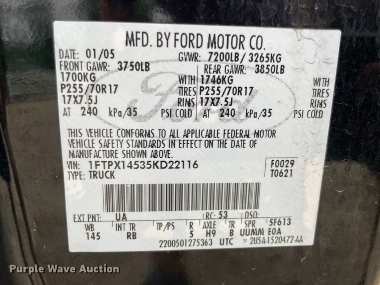 image for item IC9376 2005 Ford F150  SuperCab pickup truck