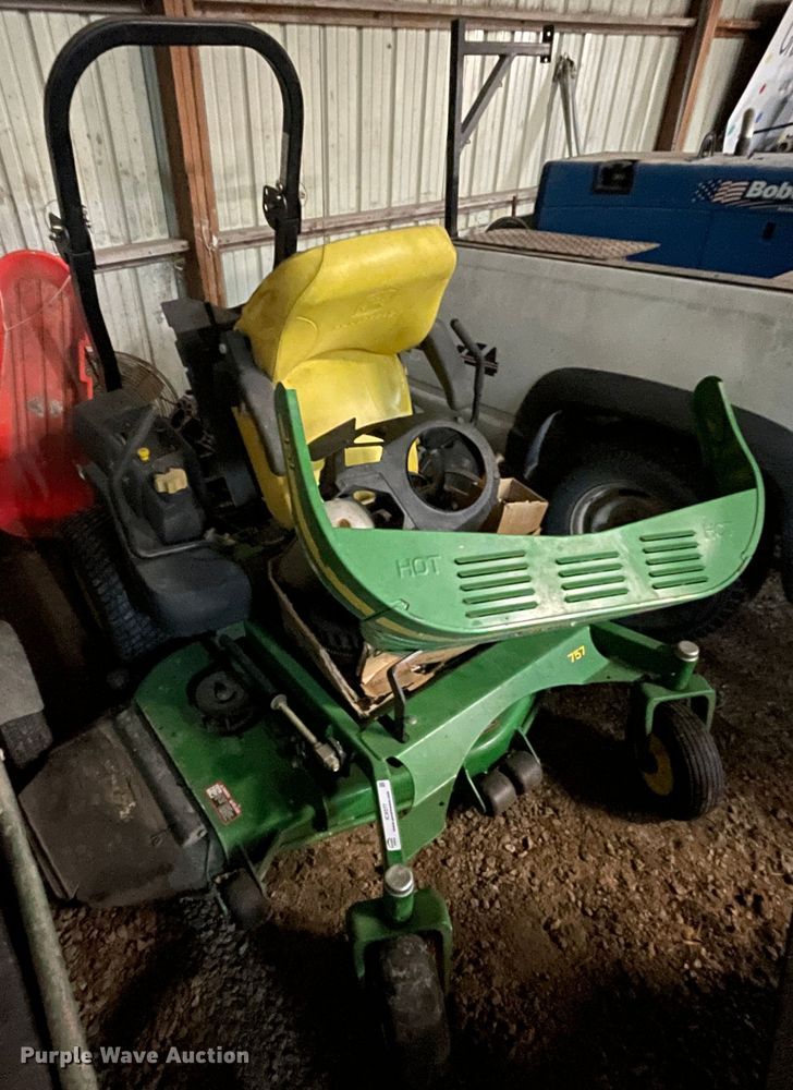 image for item IC9377 John Deere 757  ZTR lawn mower