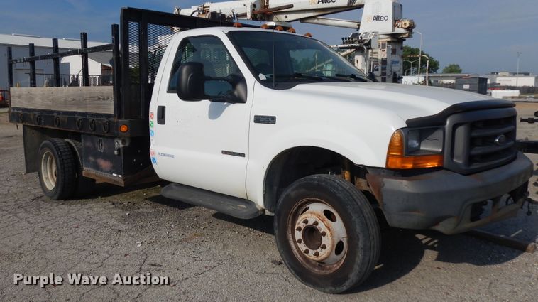 image for item ID9891 1999 Ford F550 Super Duty  flatbed truck
