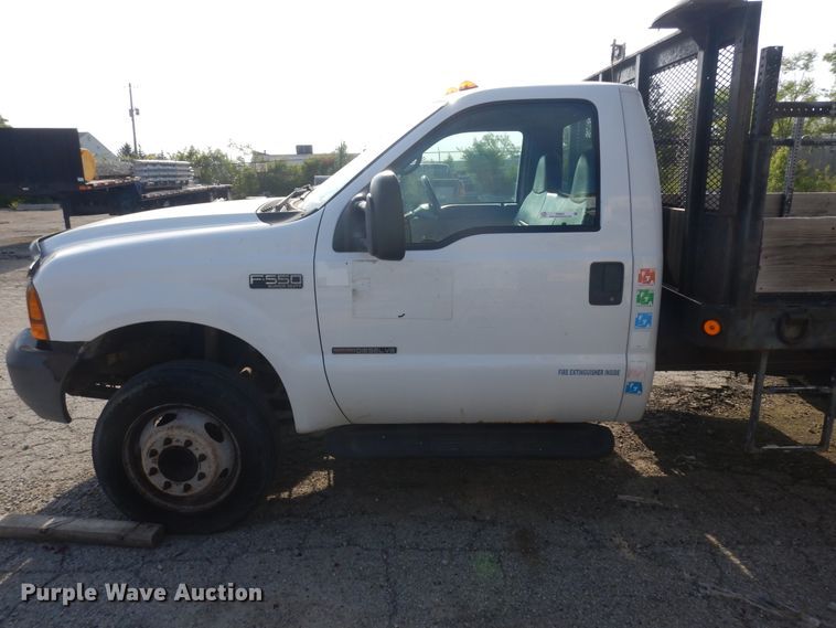 image for item ID9891 1999 Ford F550 Super Duty  flatbed truck