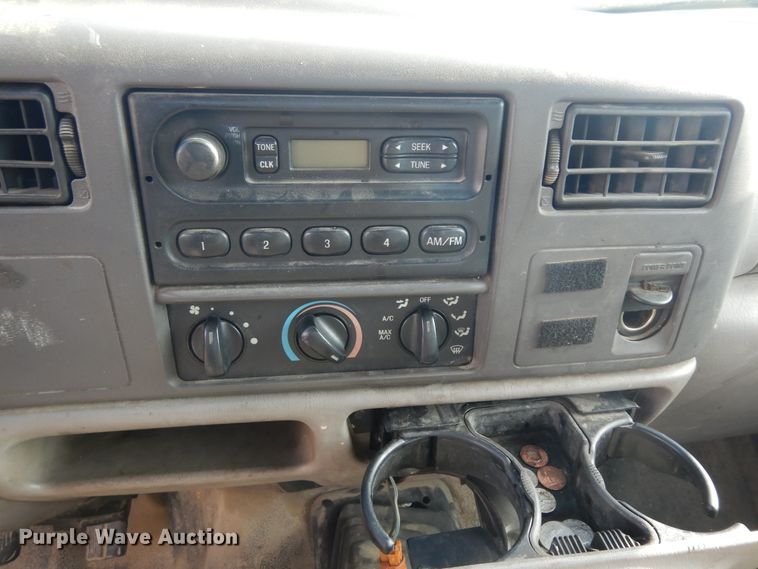 image for item ID9891 1999 Ford F550 Super Duty  flatbed truck