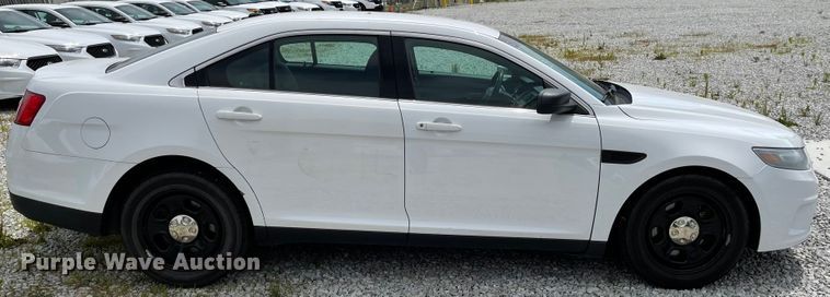 image for item ID9922 2013 Ford Taurus Police