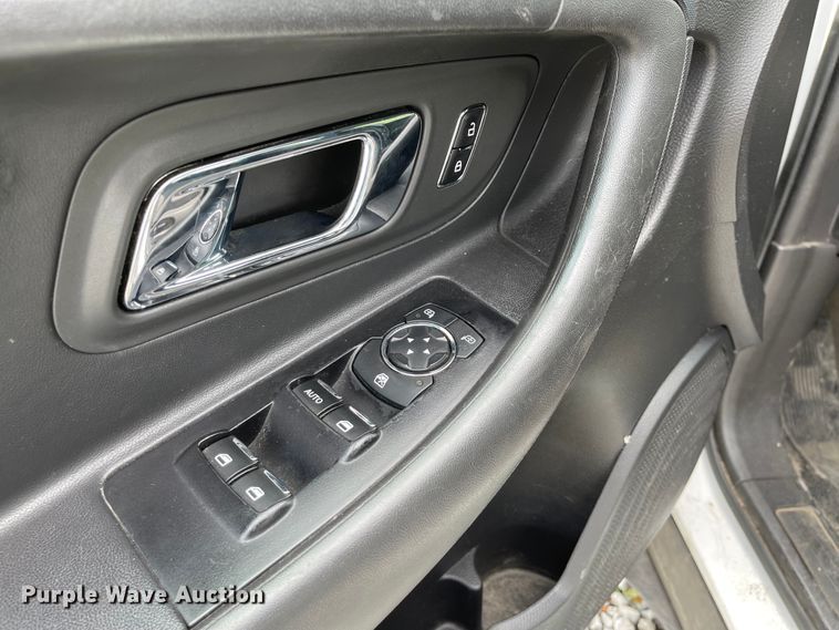 image for item ID9923 2013 Ford Taurus Police