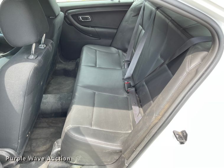 image for item ID9923 2013 Ford Taurus Police