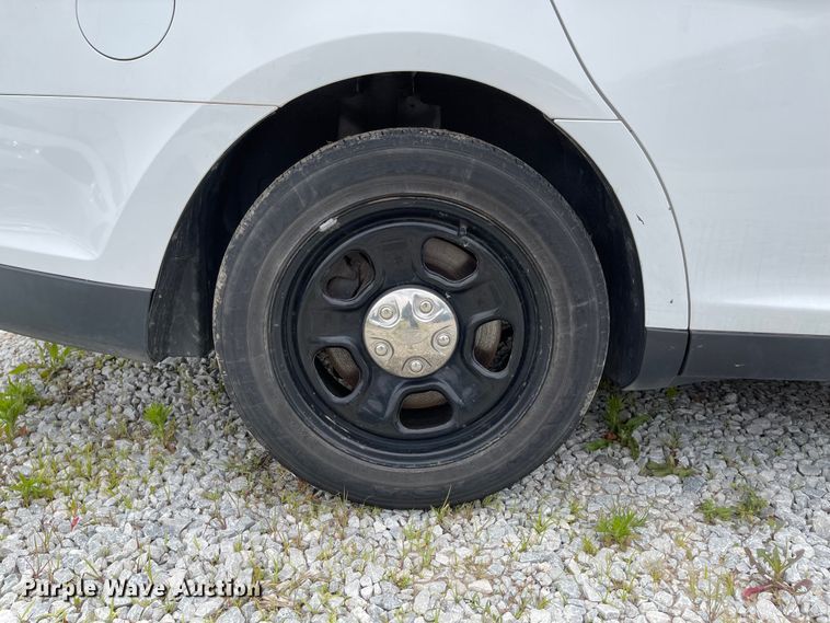 image for item ID9923 2013 Ford Taurus Police