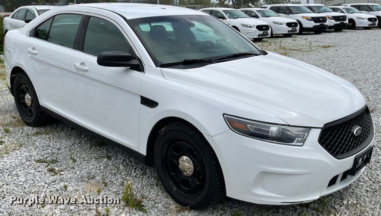 image for item ID9924 2014 Ford Taurus Police