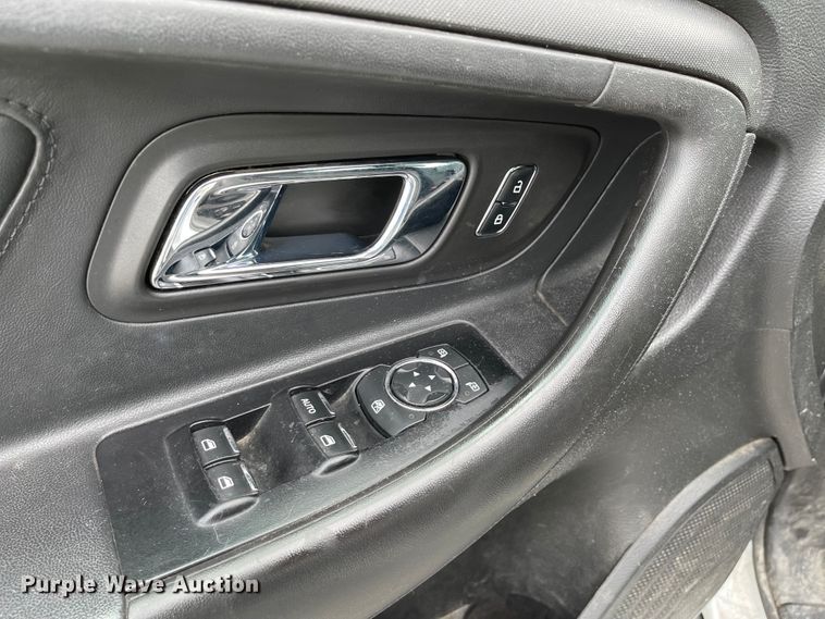 image for item ID9924 2014 Ford Taurus Police