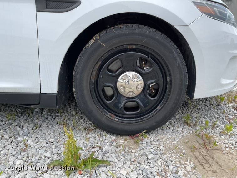 image for item ID9924 2014 Ford Taurus Police