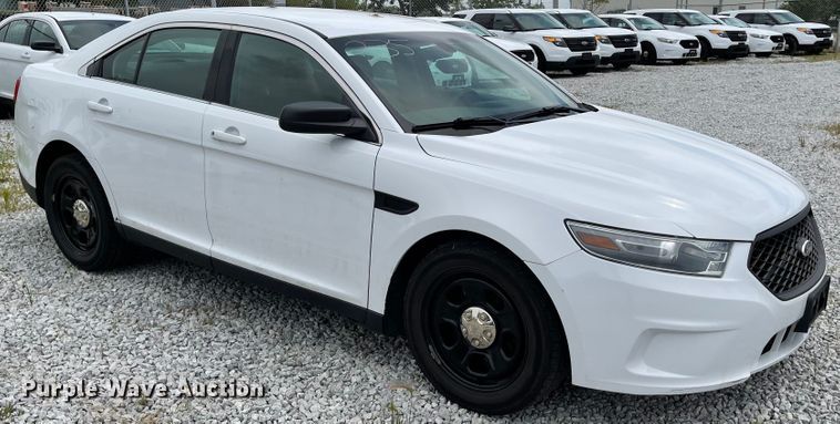 image for item ID9925 2013 Ford Taurus Police