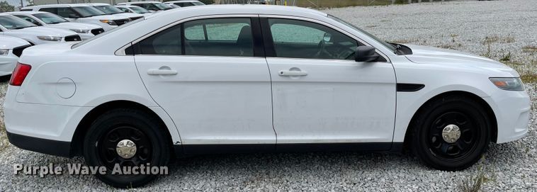 image for item ID9925 2013 Ford Taurus Police