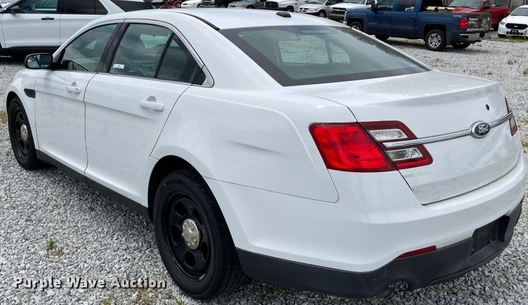 image for item ID9925 2013 Ford Taurus Police