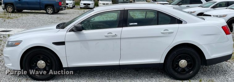 image for item ID9925 2013 Ford Taurus Police
