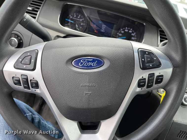 image for item ID9925 2013 Ford Taurus Police